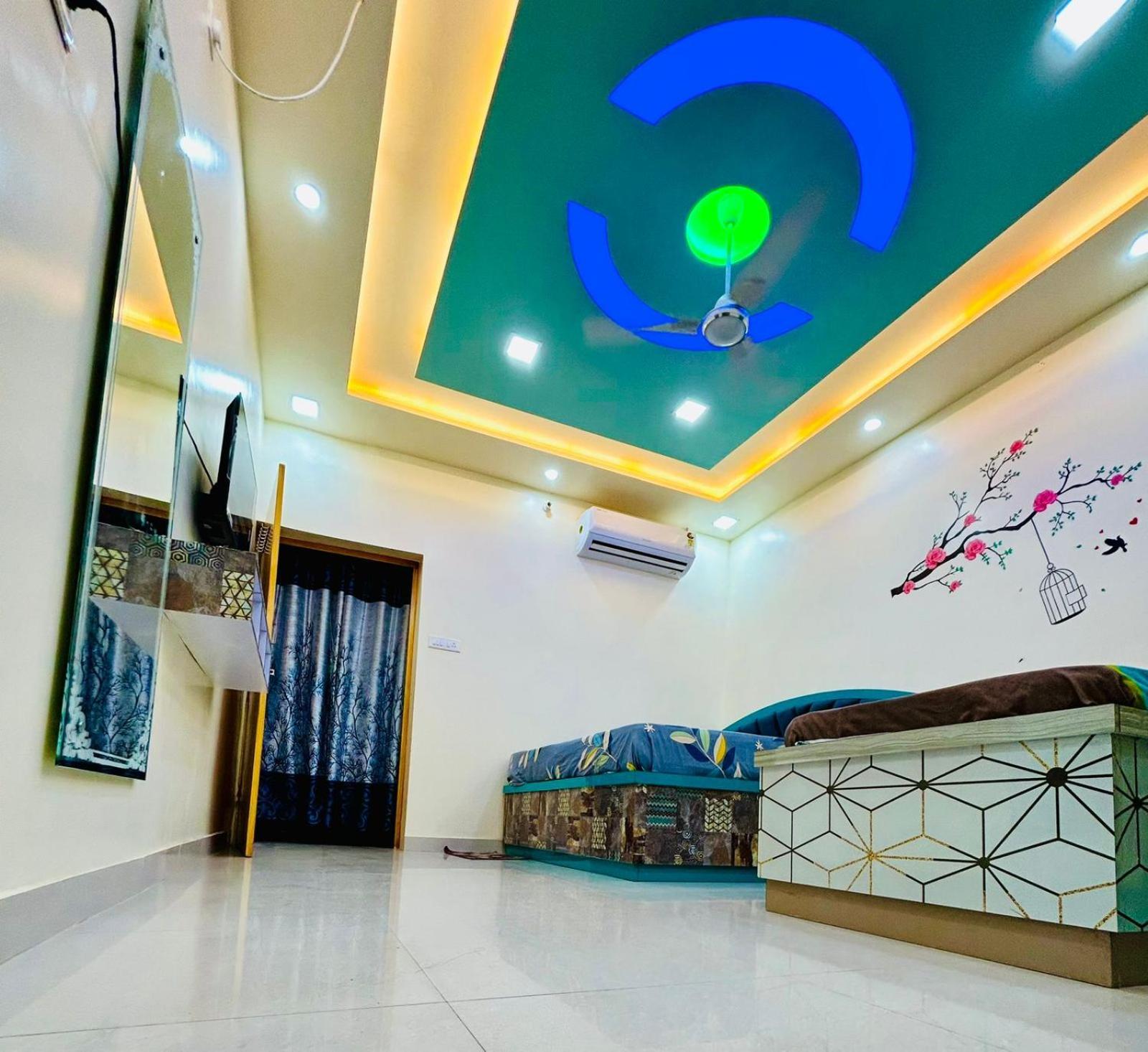 Smart Stays - Mmmut College - Gkp Airport Gorakhpur Buitenkant foto
