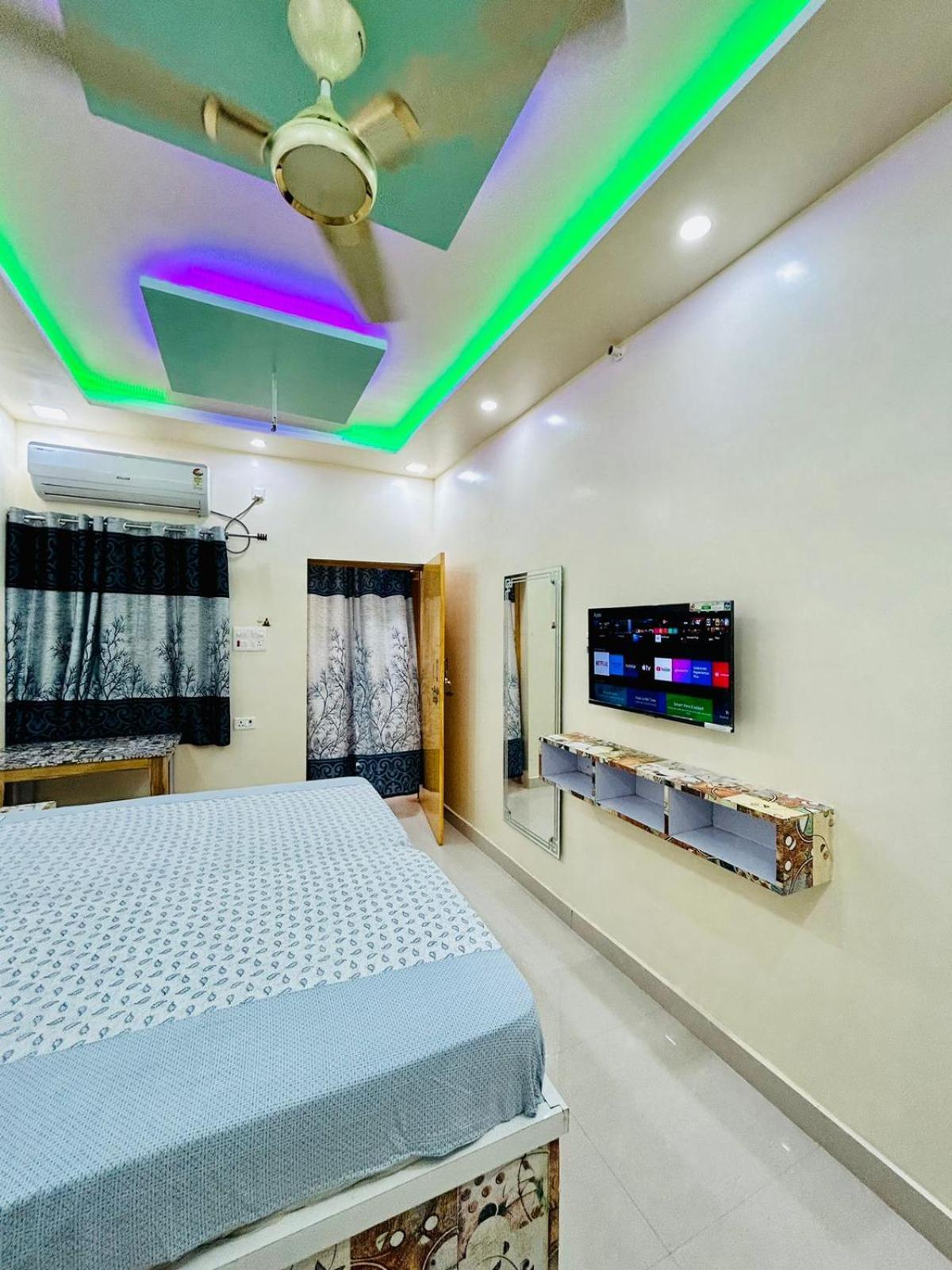 Smart Stays - Mmmut College - Gkp Airport Gorakhpur Buitenkant foto