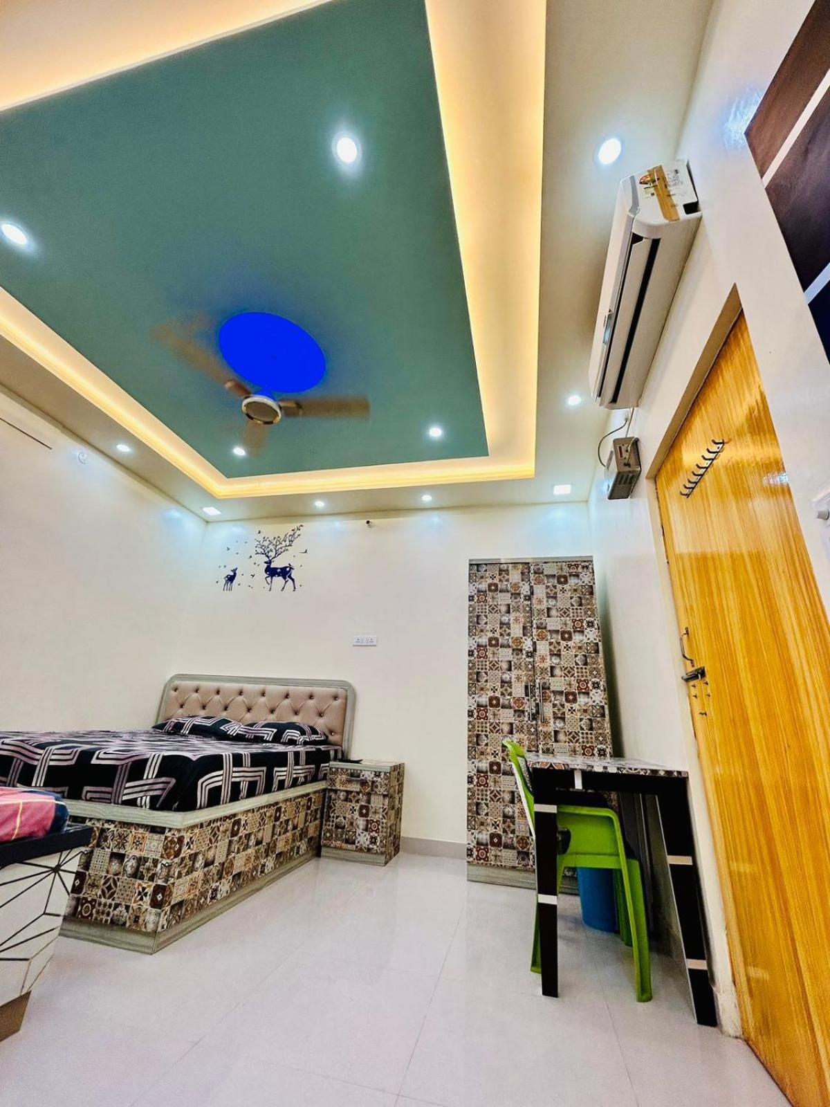 Smart Stays - Mmmut College - Gkp Airport Gorakhpur Buitenkant foto