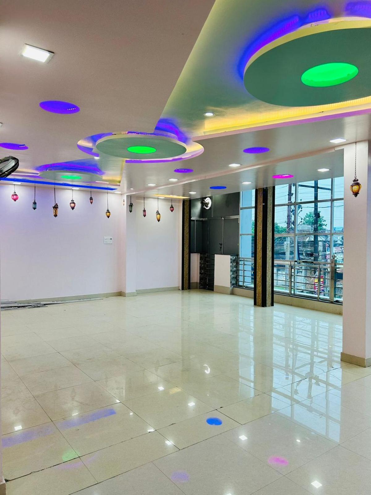 Smart Stays - Mmmut College - Gkp Airport Gorakhpur Buitenkant foto