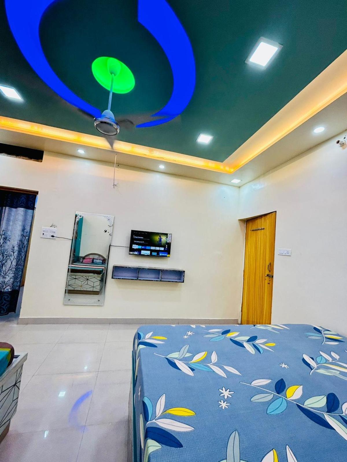 Smart Stays - Mmmut College - Gkp Airport Gorakhpur Buitenkant foto